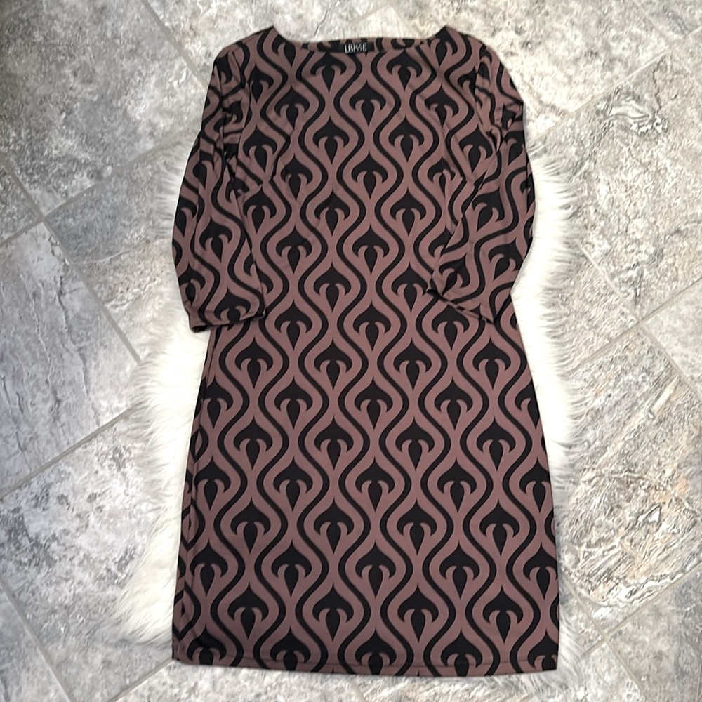 Brown and Black Patterned Mid-Length Stretchy Dress, 3/4 Length Sleeves, Size M